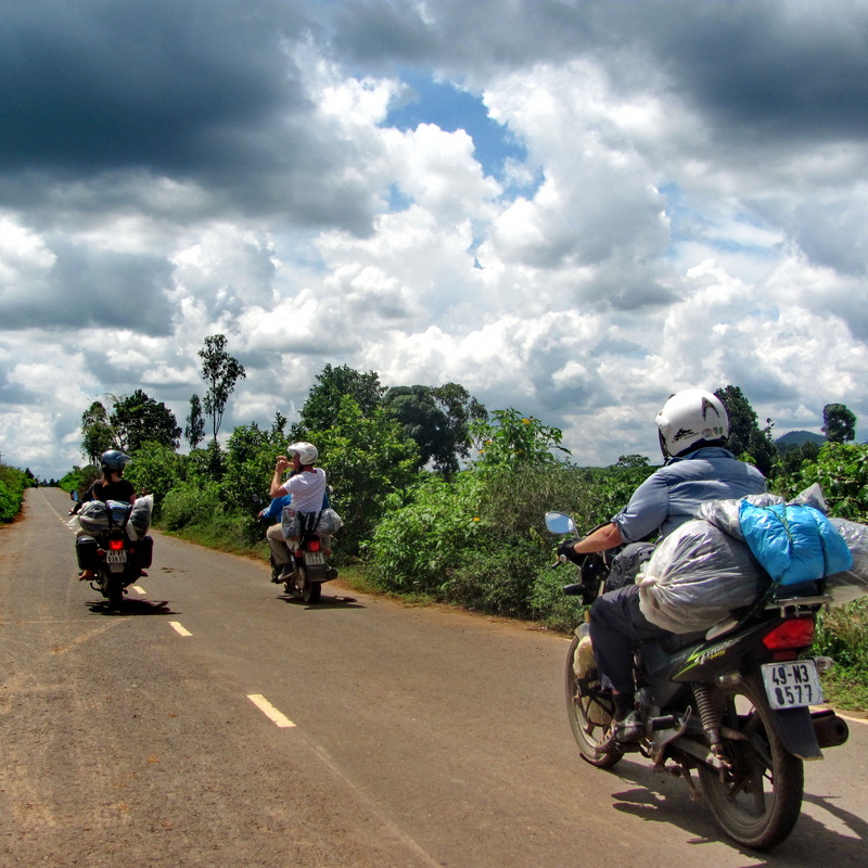 Exploring the Most Spectacular Motorcycle Tour Routes in Vietnam